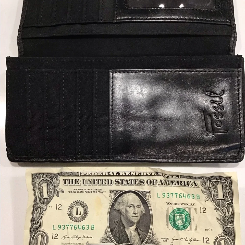 Fossil All LEATHER Black Butterfly Snap Closure Wallet - Picture 5 of 8
